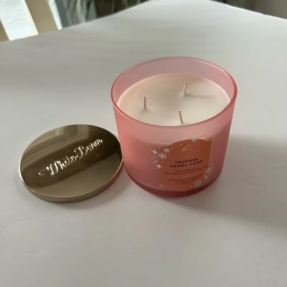 White Barn Crushed Candy Cane Pink Candle - Picture 6 of 6